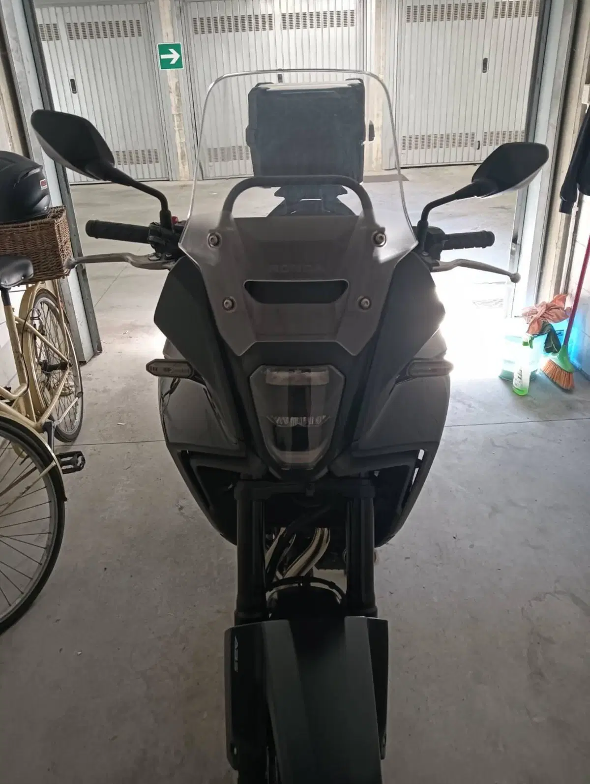 Honda NX500 (2024 - 25) (9)