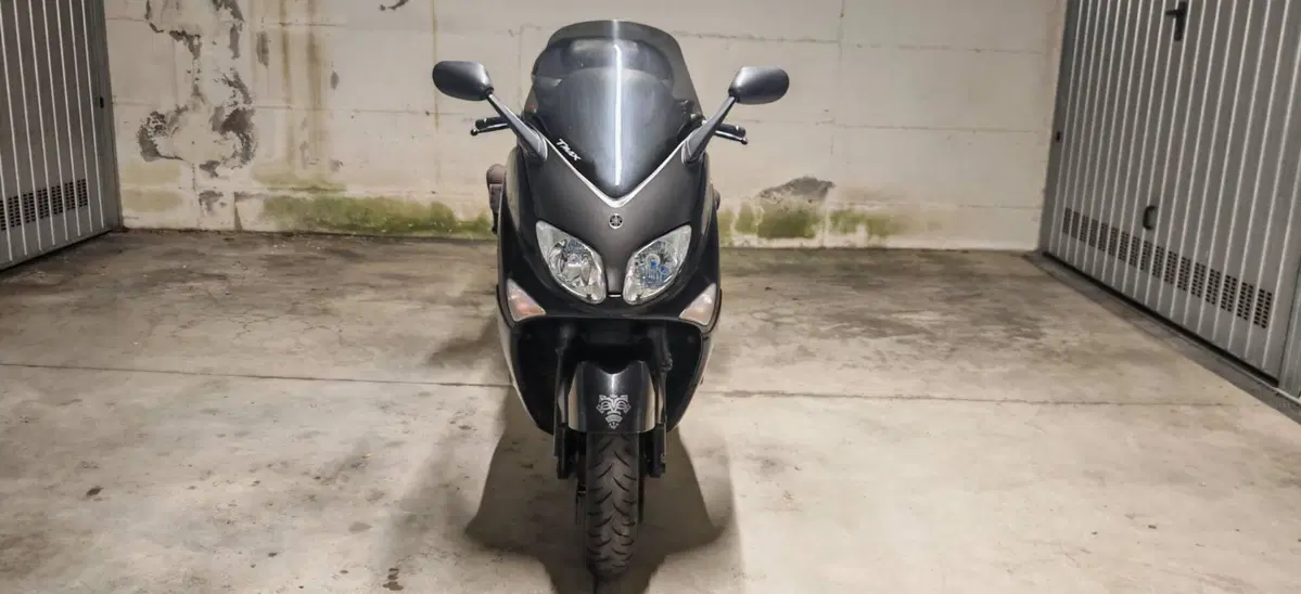 Yamaha T-Max 500 (2004 - 07) (2)