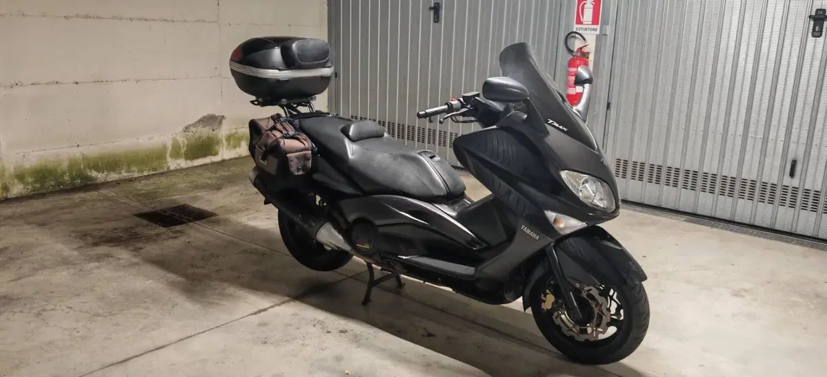 Yamaha T-Max 500 (2004 - 07) (3)