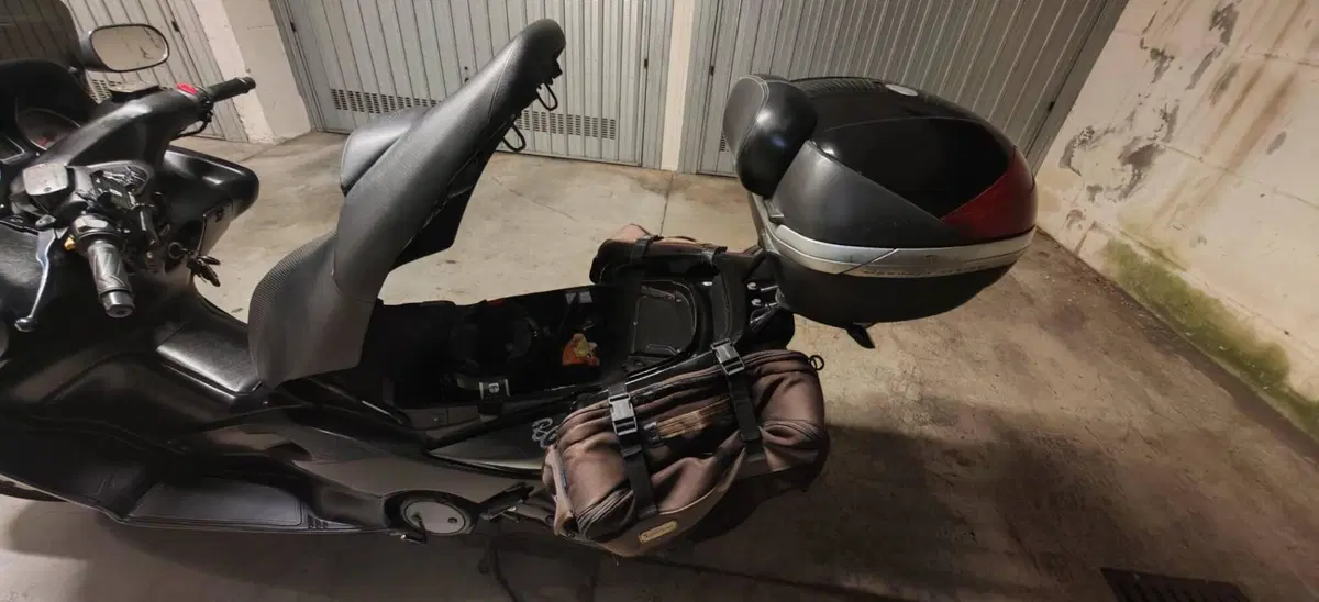 Yamaha T-Max 500 (2004 - 07) (7)