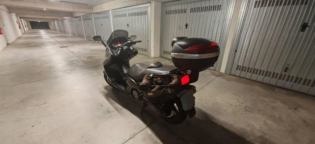 Yamaha T-Max 500 (2004 - 07) (13)