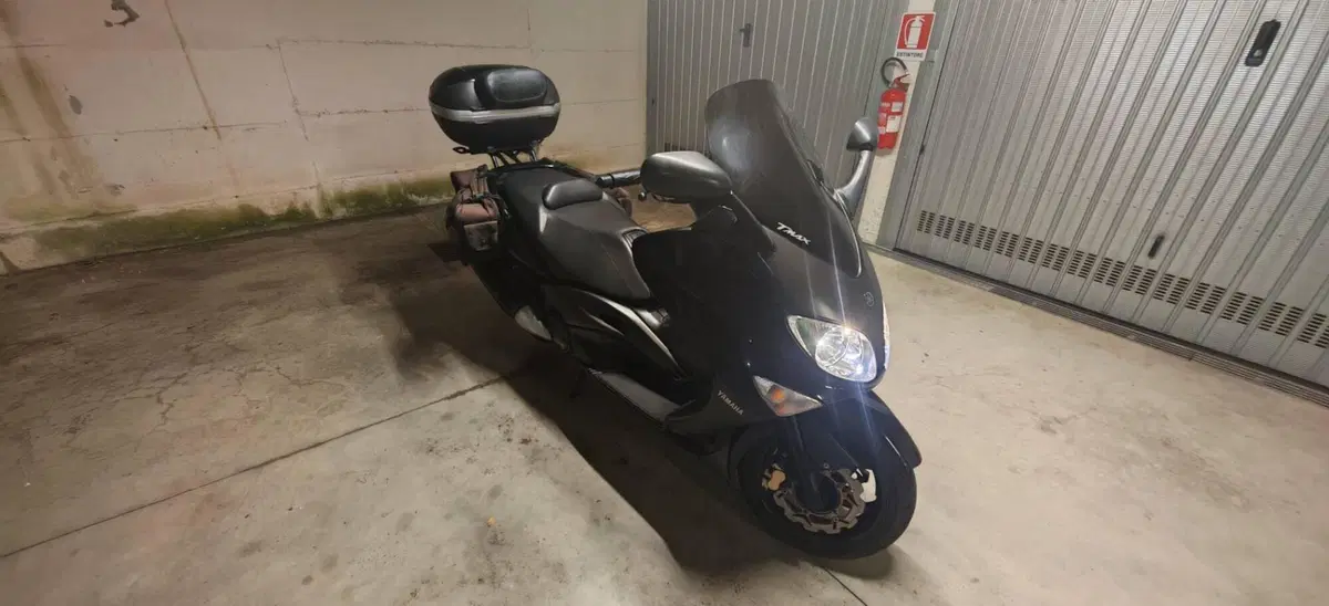 Yamaha T-Max 500 (2004 - 07) (15)