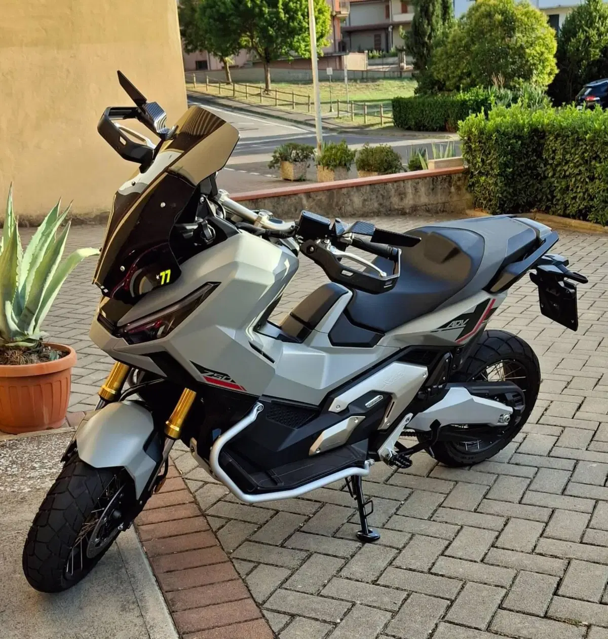 Honda X-ADV 750 (2025 - 27) (4)