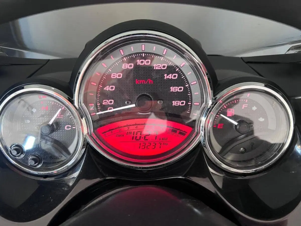 Yamaha T-Max 500 (2008 - 12) (5)