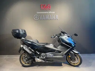 Yamaha T-Max 560 Tech Max (2022 - 24) usata
