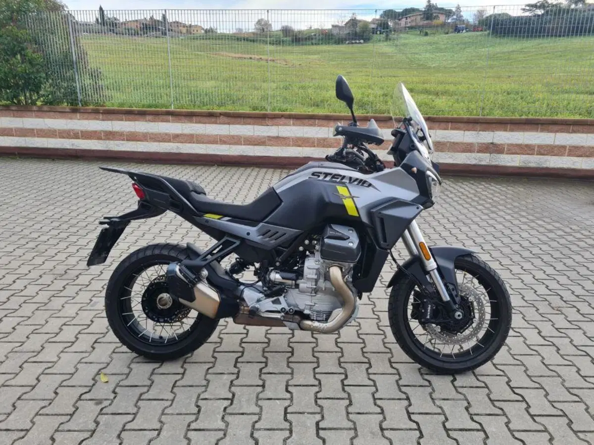 Moto Guzzi Stelvio PFF (2024 - 26) (3)