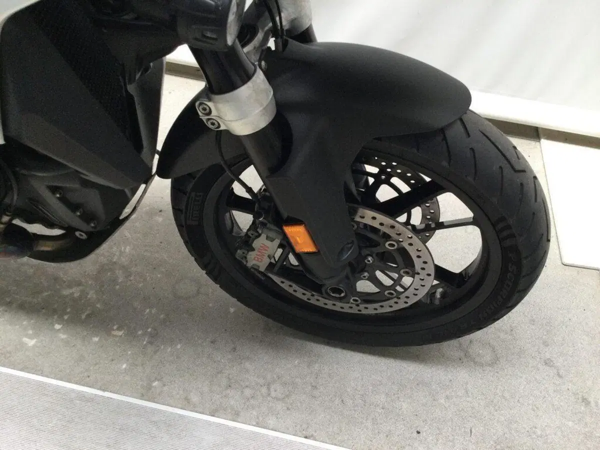 Bmw R 1300 GS (2023 - 26) (4)