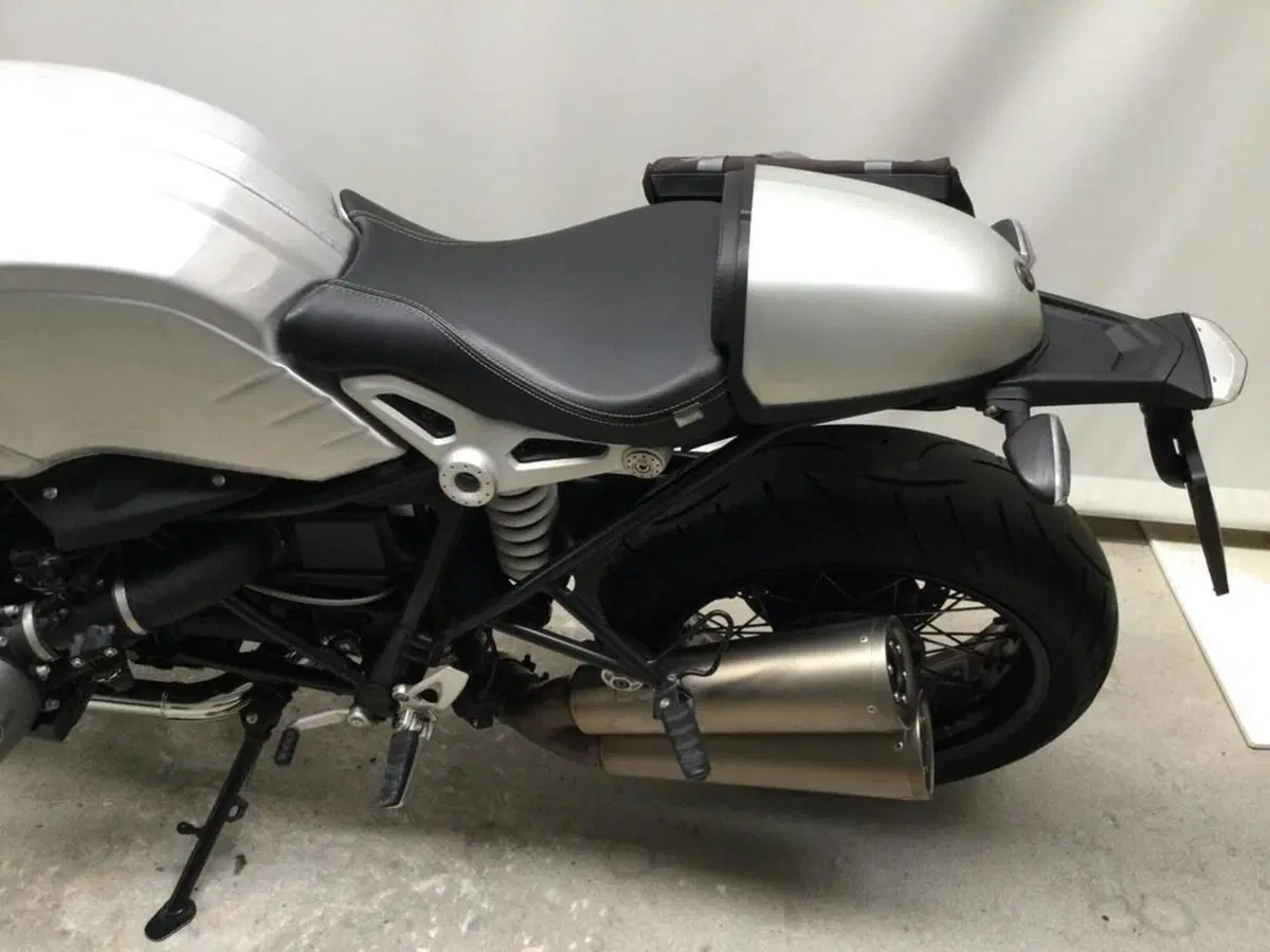 Bmw R nineT 1200 (2014 - 16) (6)