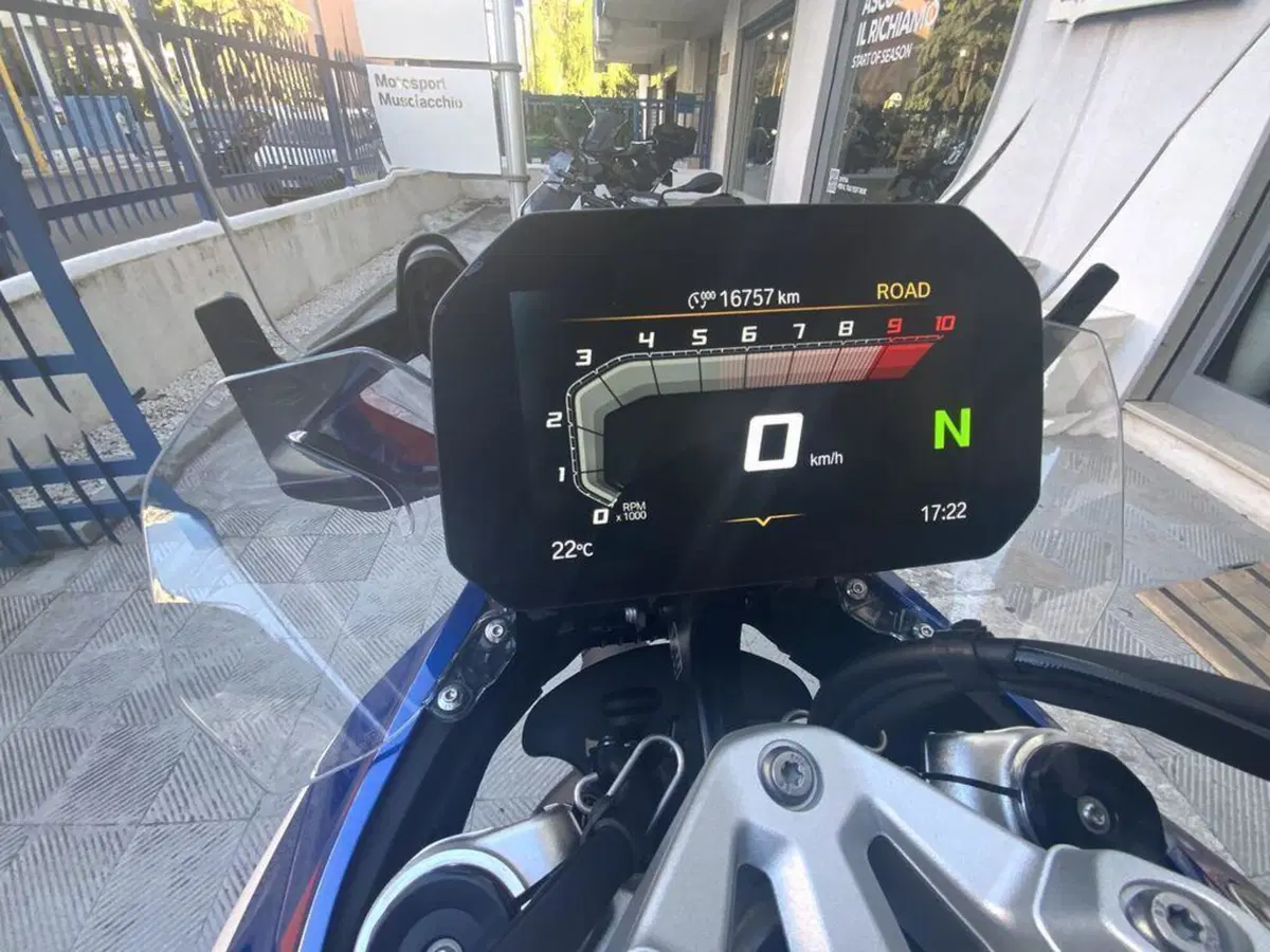 Bmw R 1300 GS (2023 - 26) (2)