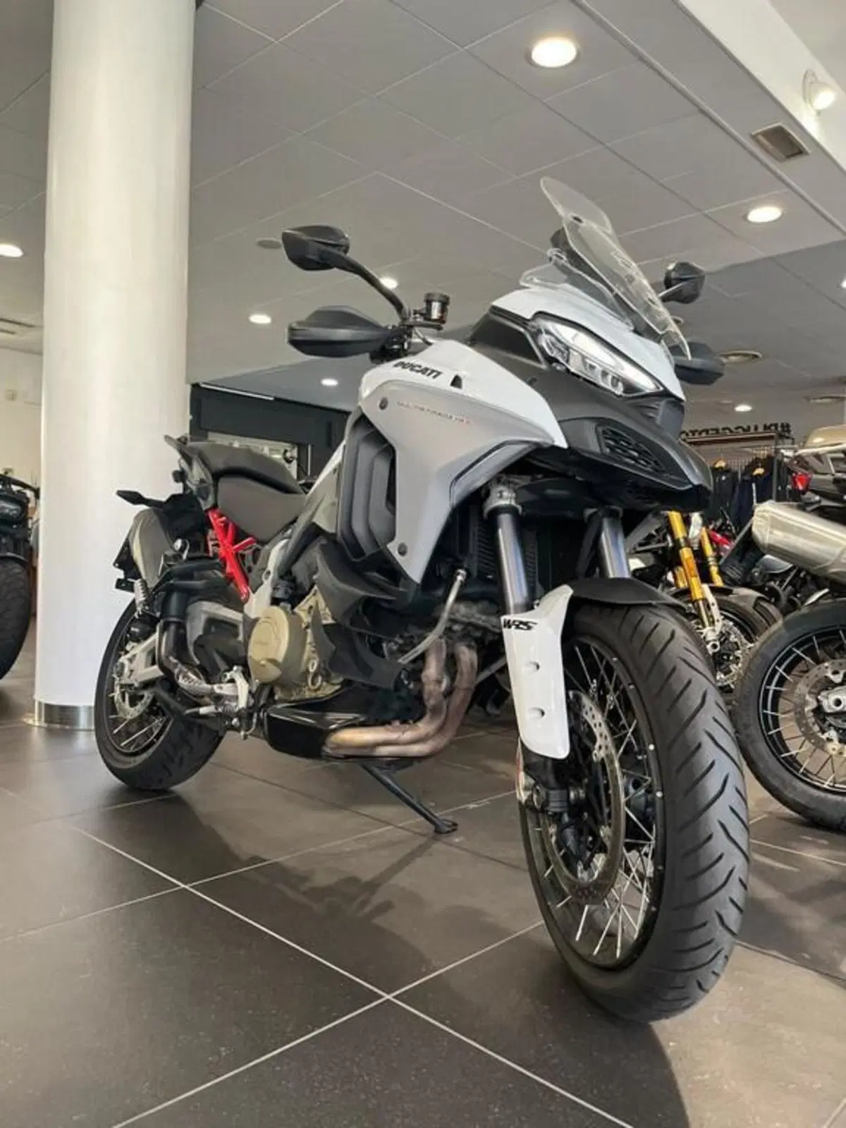 Ducati Multistrada V4 S (2021 - 24) (5)