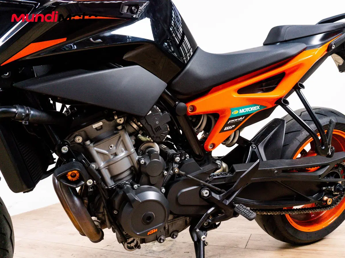 KTM 890 Duke (2021 - 23) (9)