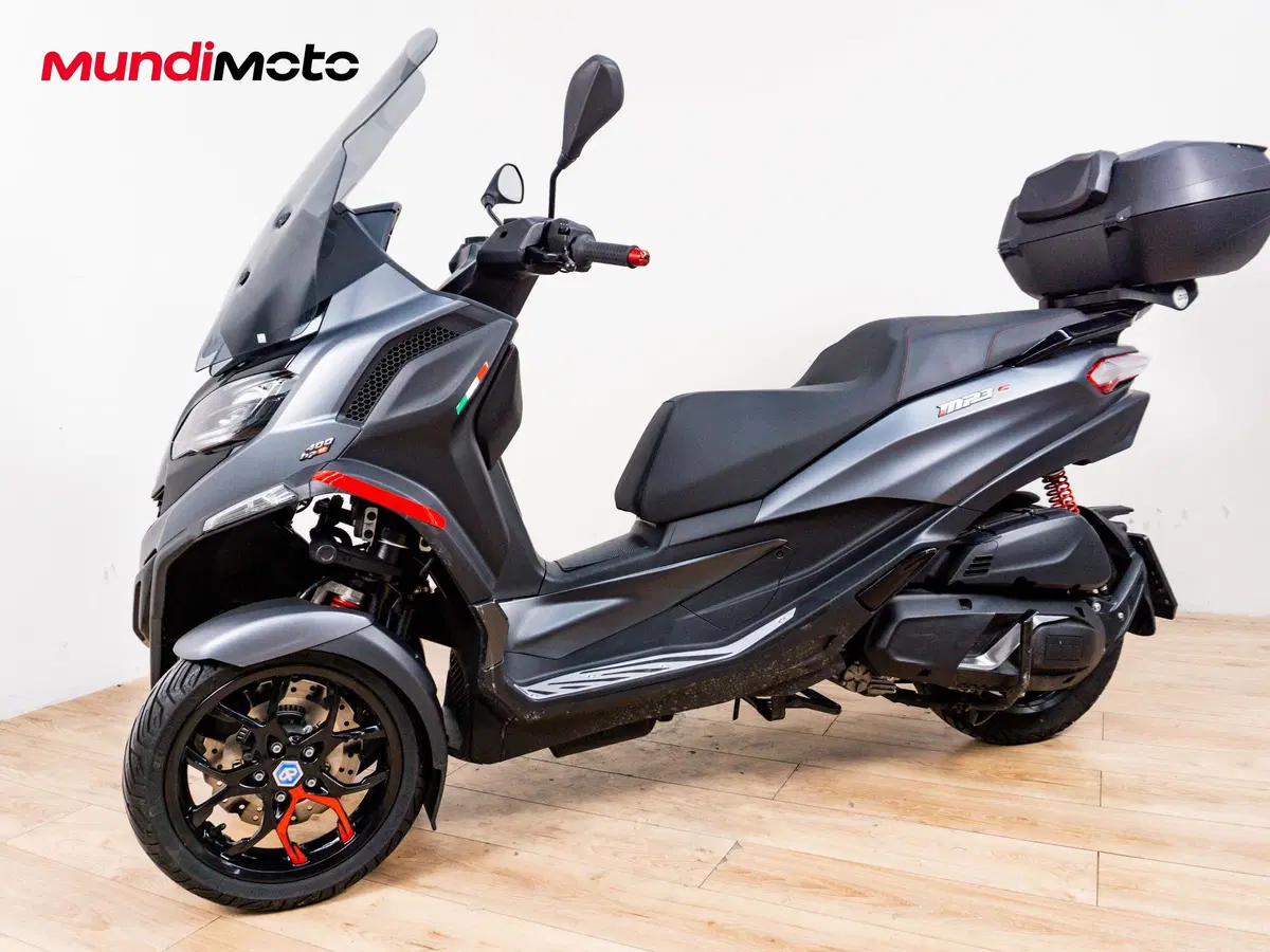 Piaggio MP3 400 Sport Hpe (2025 - 26) (8)