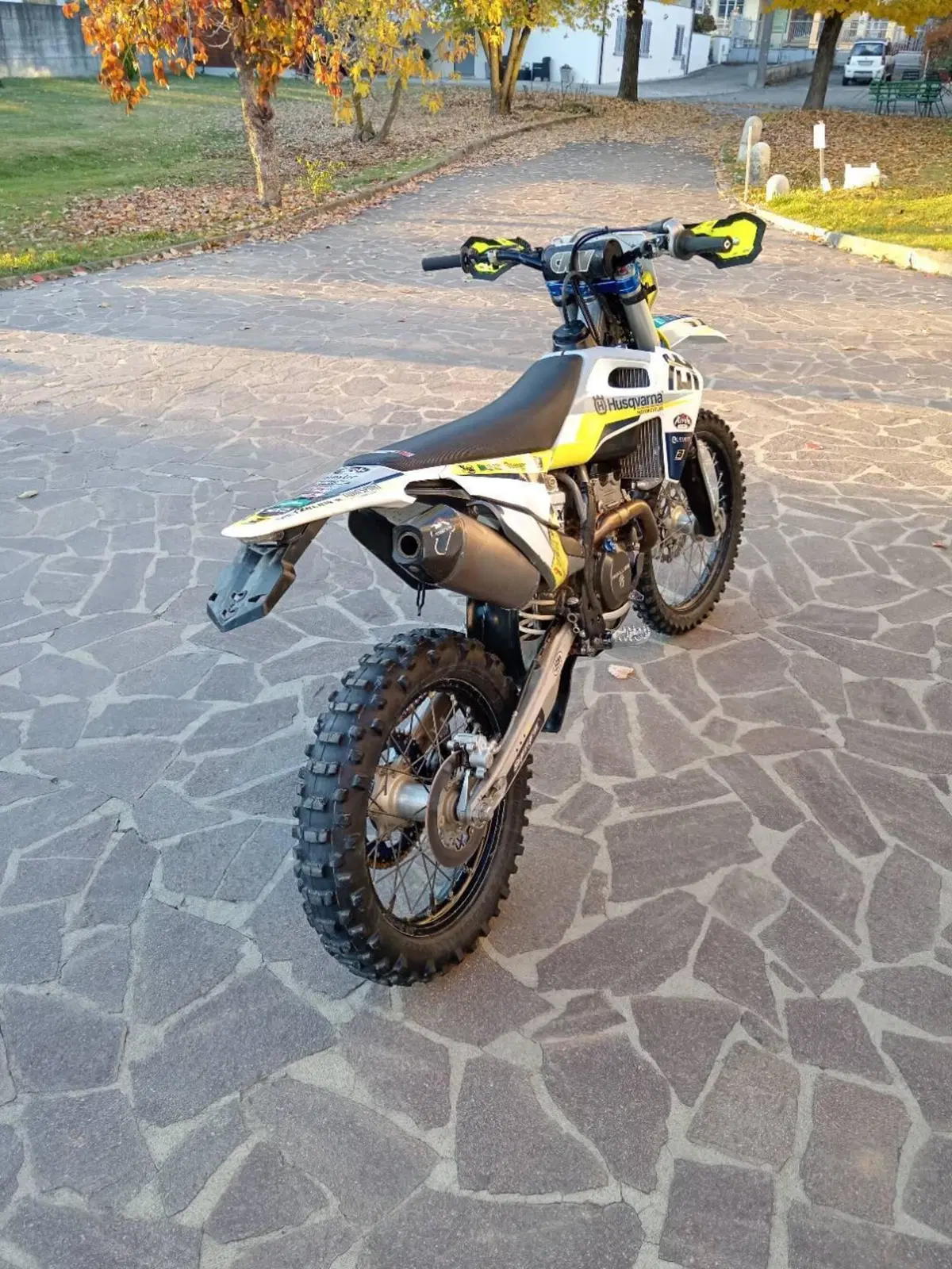 Husqvarna FE 250 (2022) (3)