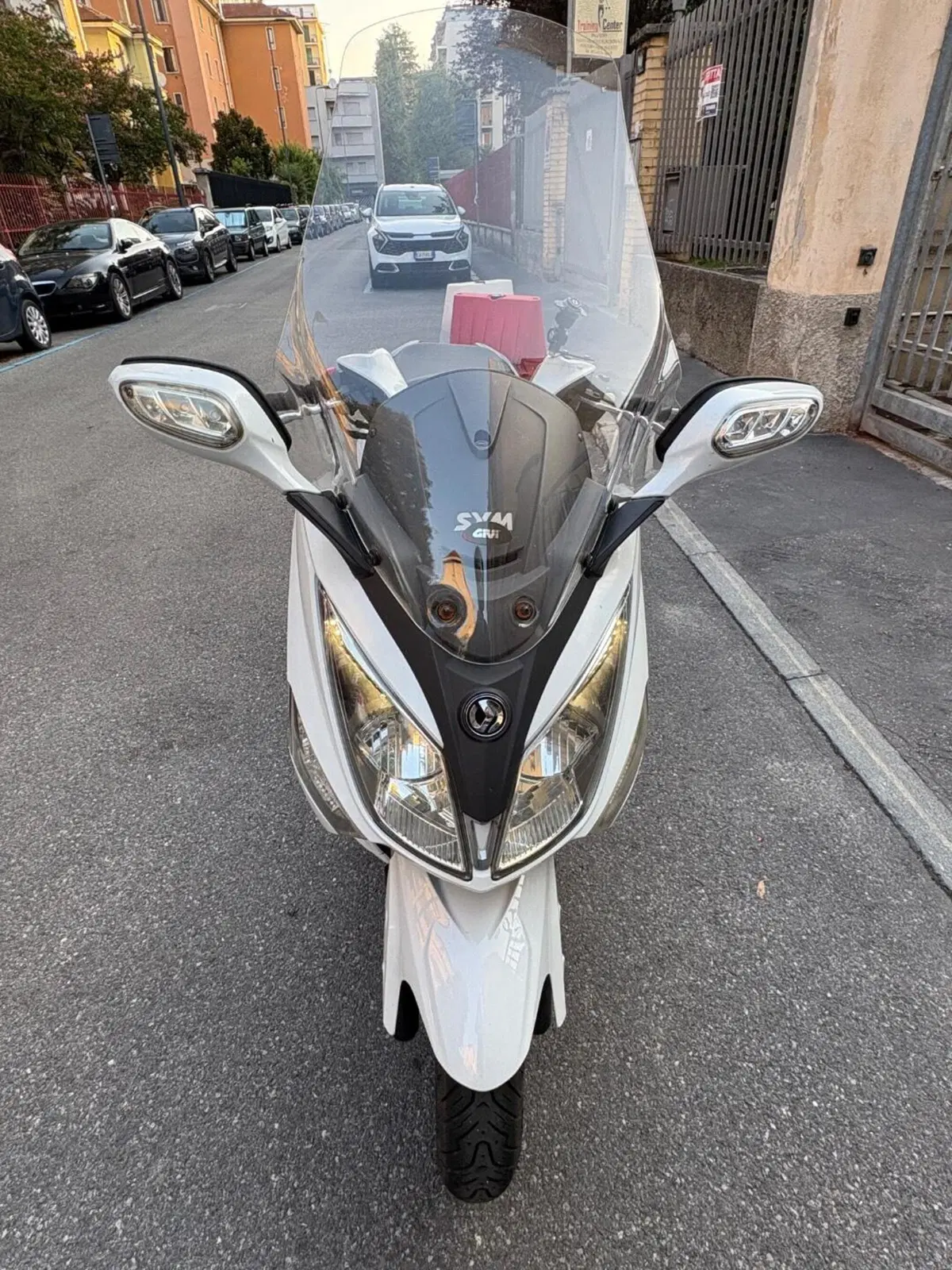 Sym Joymax 300 i ABS (2012 - 18) (3)