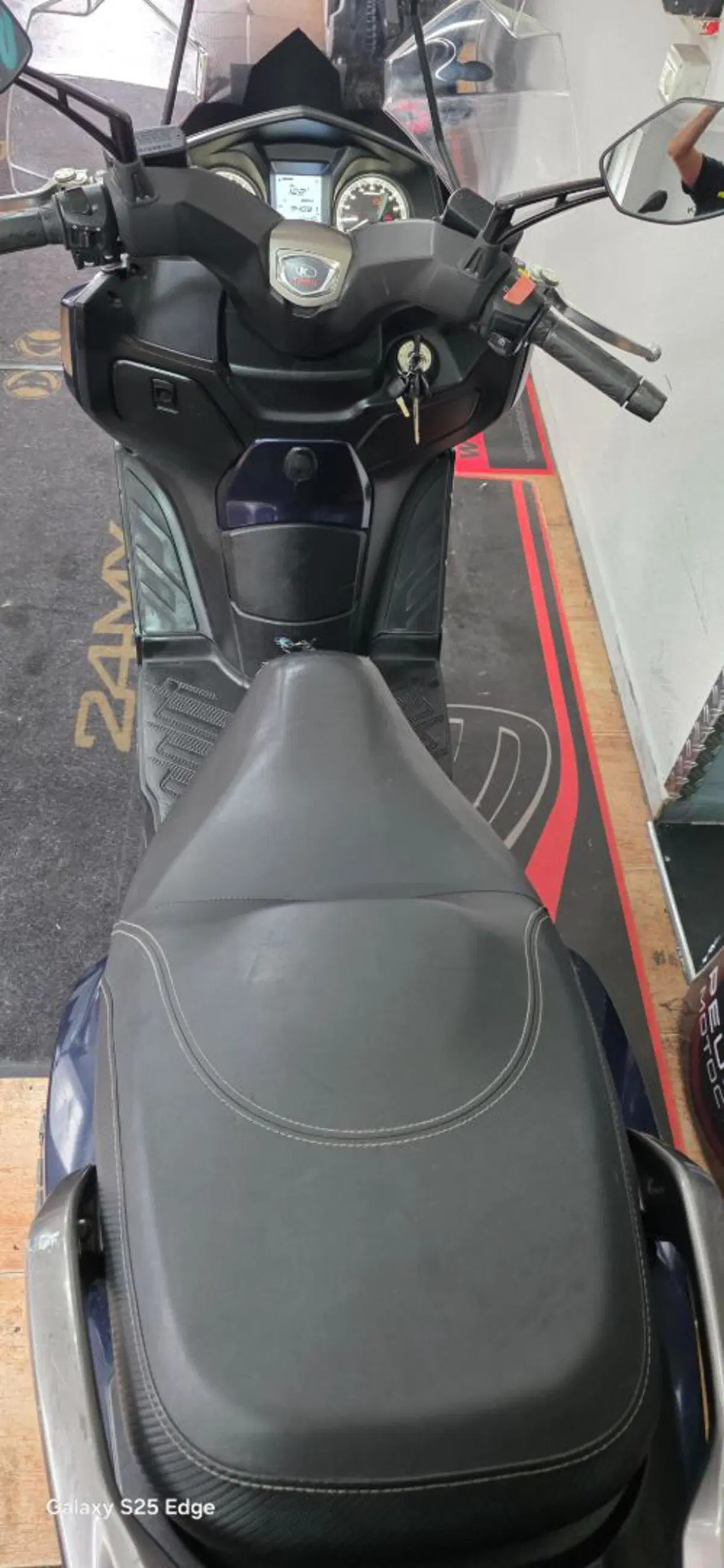 Kymco X-Town 300i City (2021 - 25) (4)