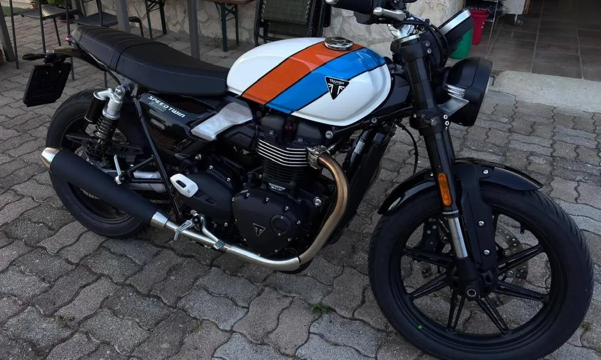 Triumph Speed Twin 900 (2025 - 26) (3)
