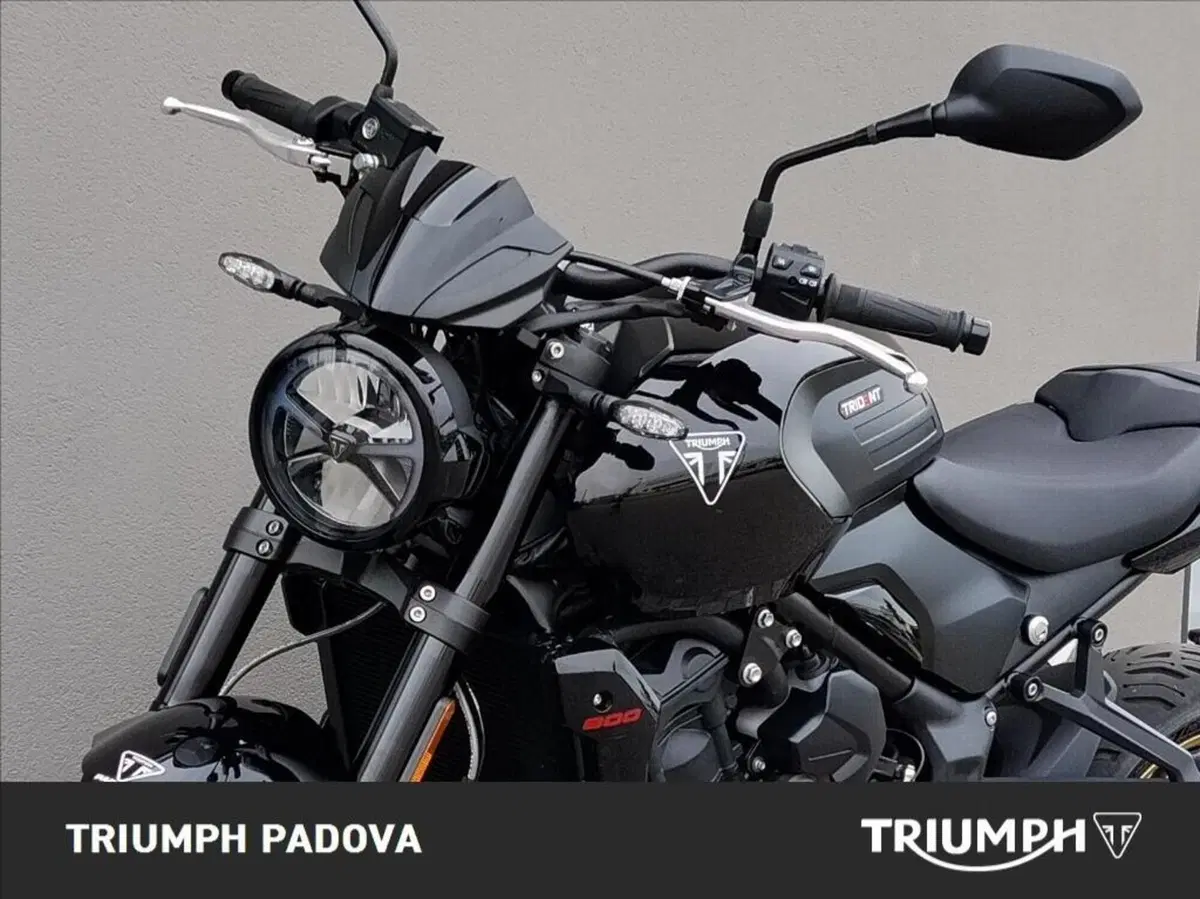 Triumph Trident 800 (2026) (10)