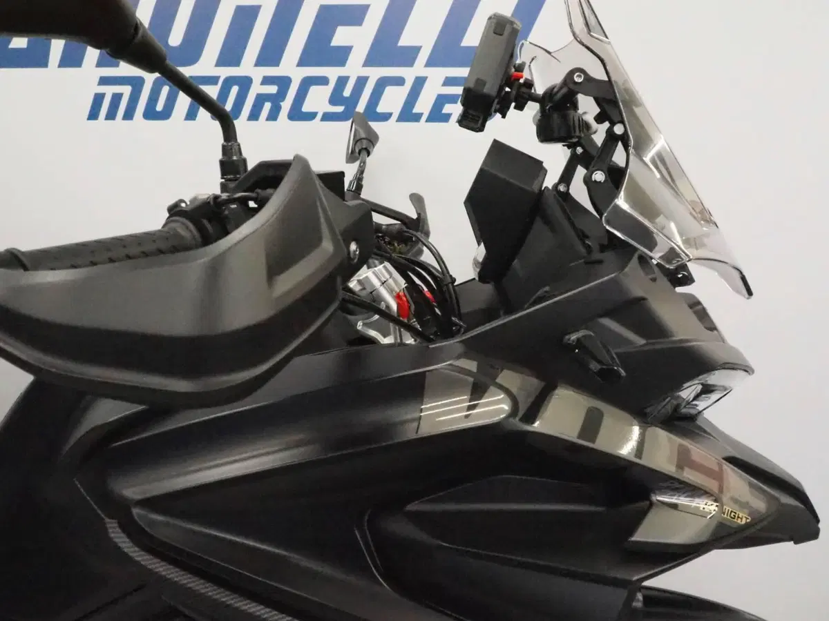 Voge Valico 525DSX (2023 - 26) (8)