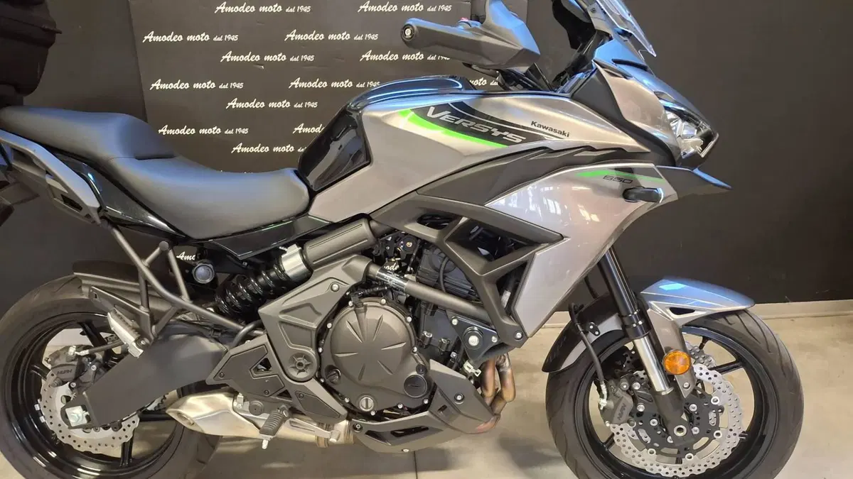 Kawasaki Versys 650 (2025 - 26) (4)