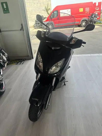 Yamaha X-Max 250 (2007 - 09) usata