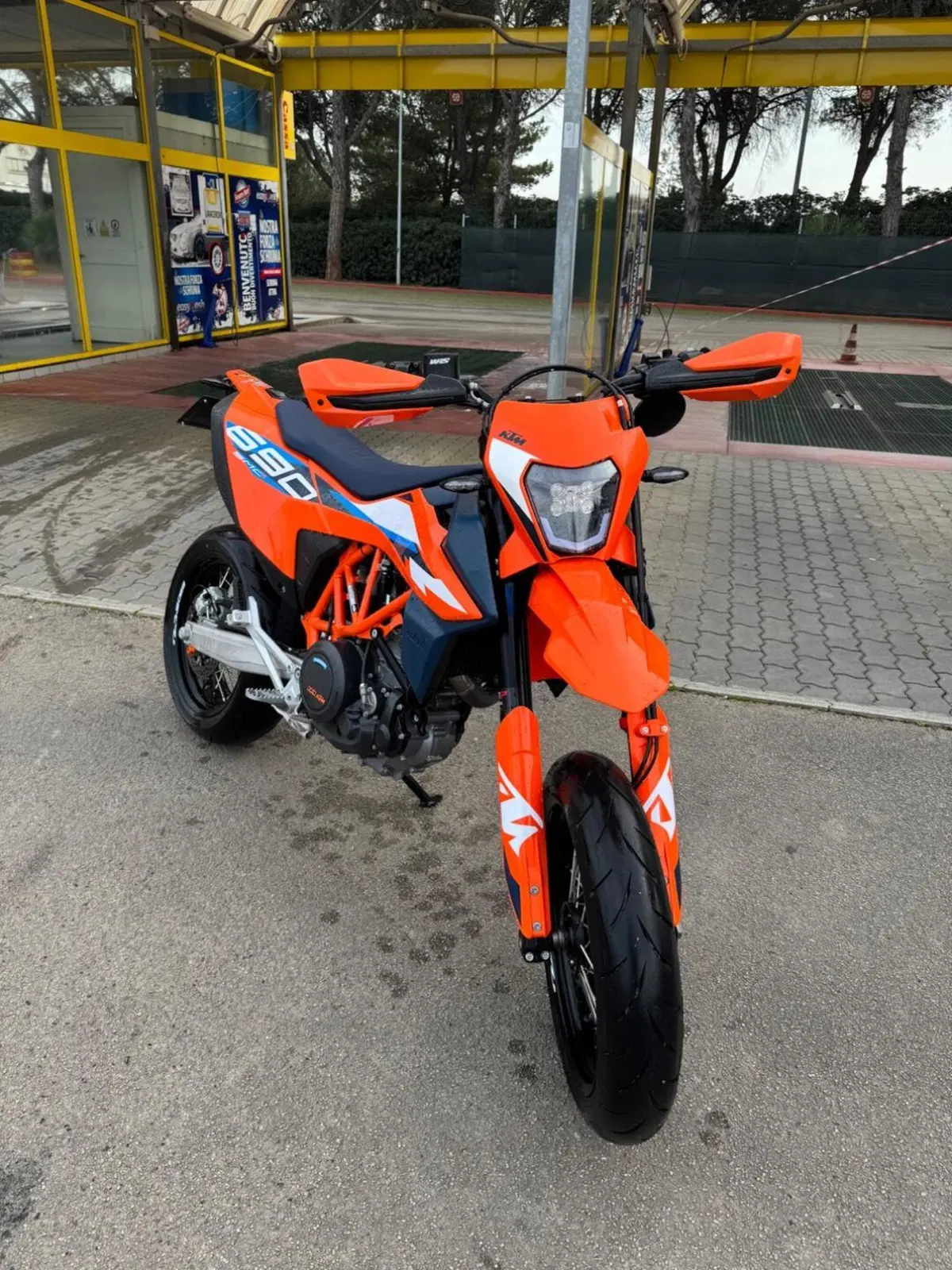 KTM 690 SMC R (2023 - 25)