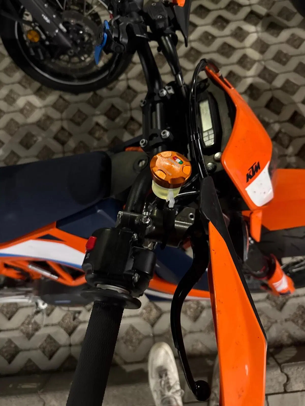 KTM 690 SMC R (2023 - 25) (5)