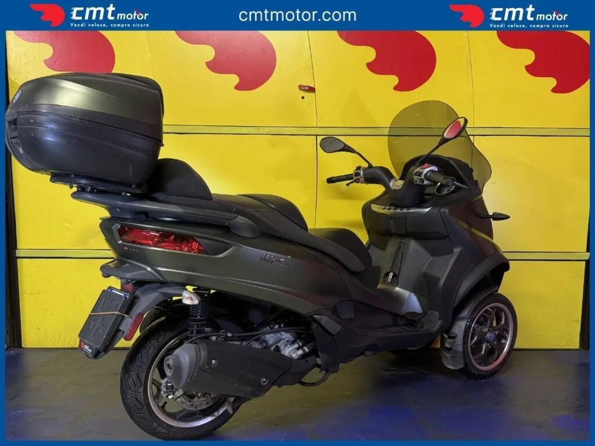 Piaggio Mp3 300 ie Business LT (2017 - 18) (4)