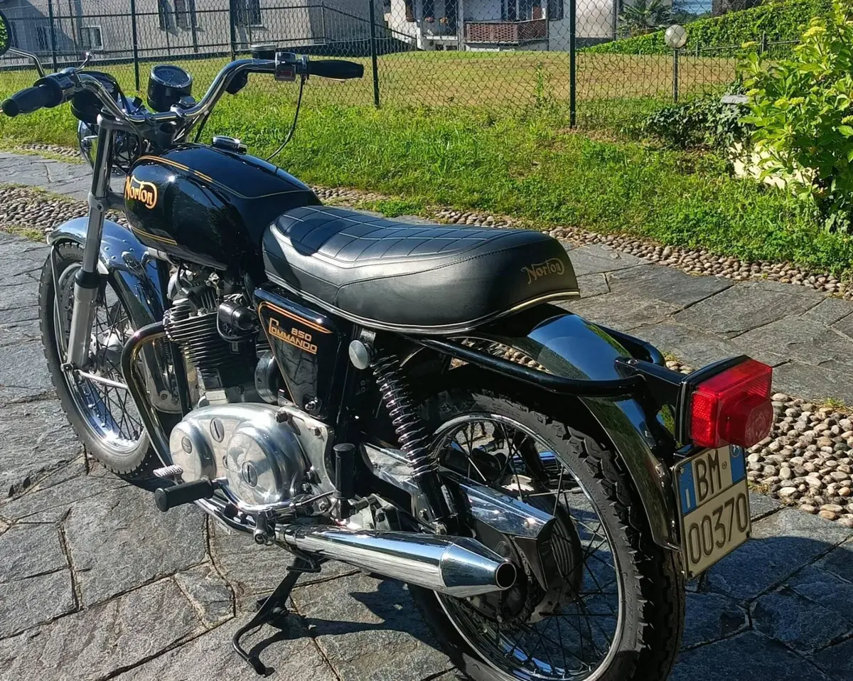 Norton Commando  (4)
