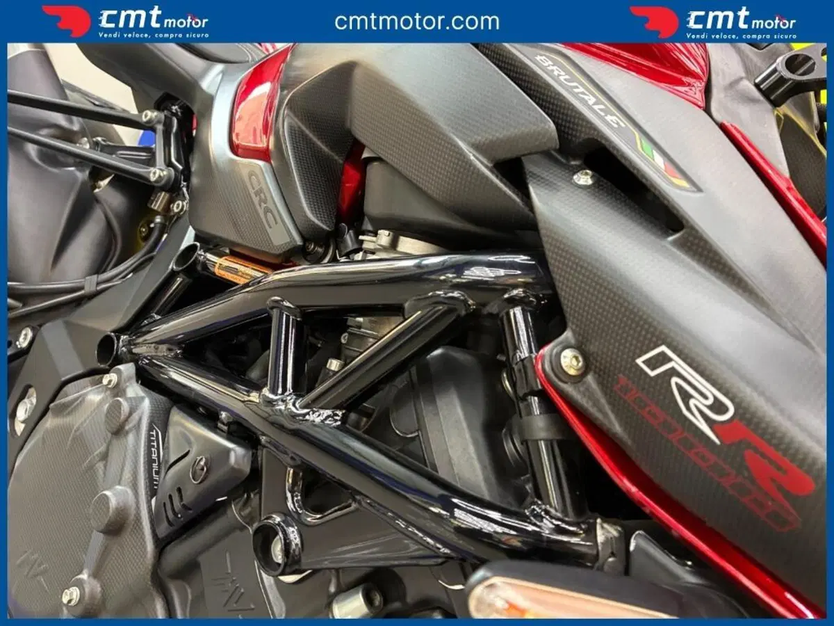 MV Agusta Brutale 1000 RR (2021 - 25) (8)