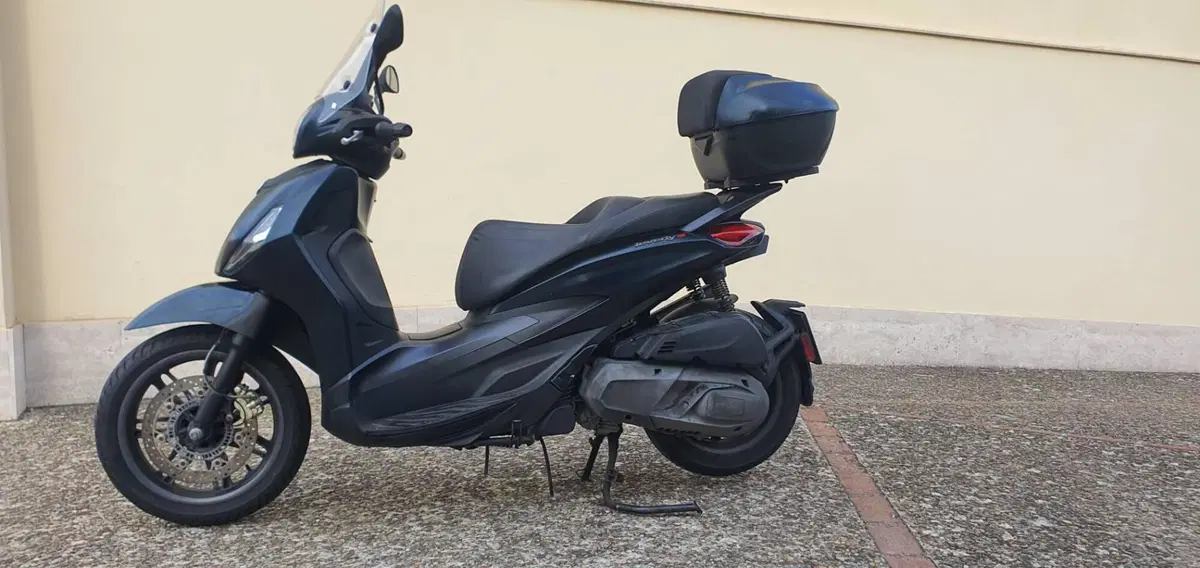 Piaggio Beverly 400 S ABS-ASR (2021 - 24) (4)