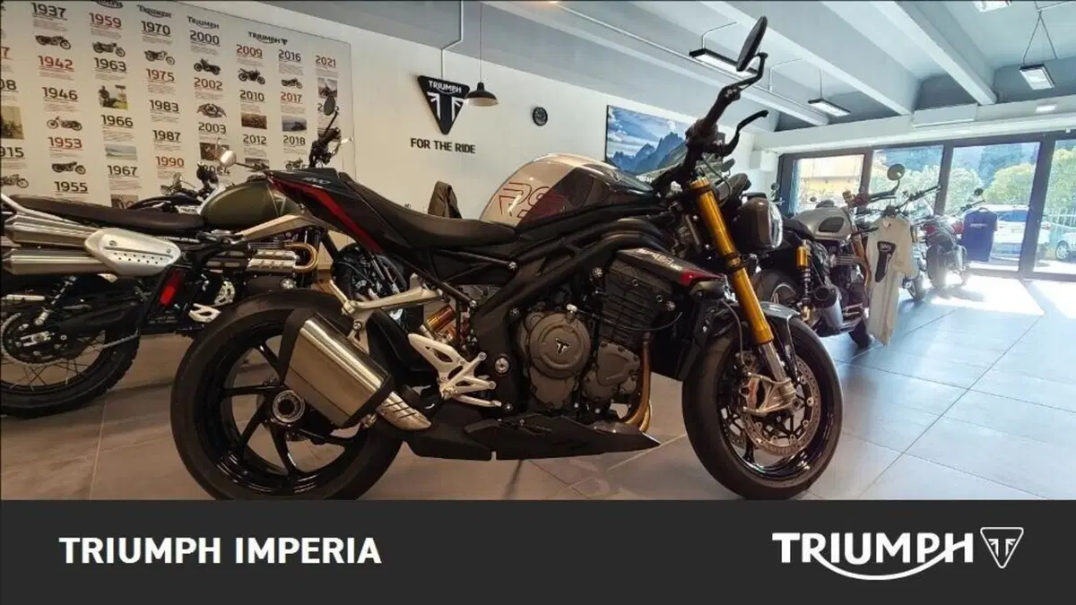 Triumph Speed Triple 1200 RS (2025 - 26) (6)
