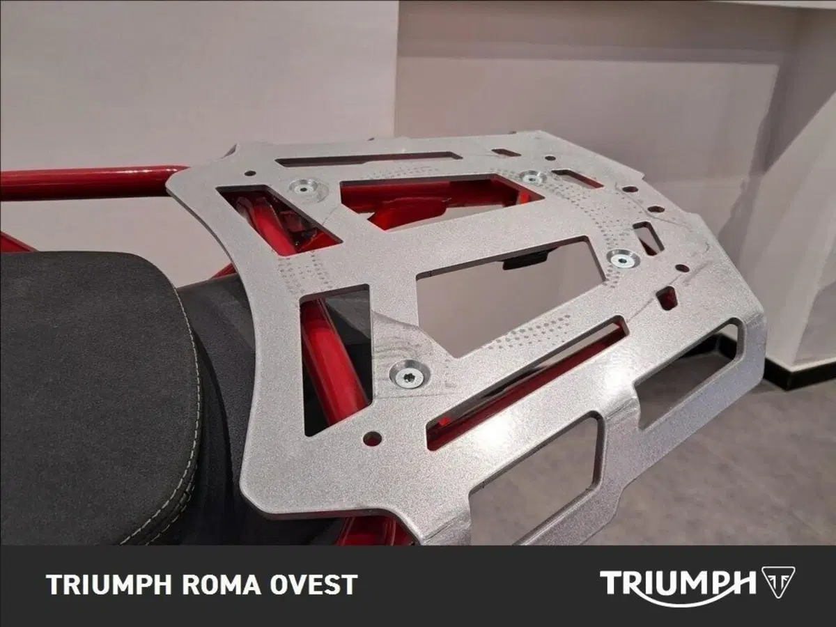 Moto Guzzi V85 TT Evocative Graphics (2019 - 20) (14)