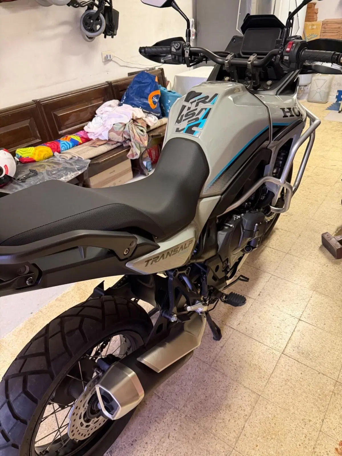 Honda Transalp XL750 (2026) (4)