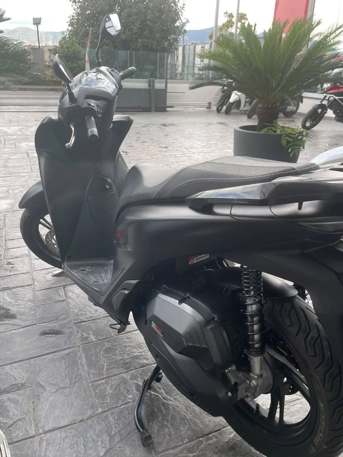 Honda SH 125i Sport (2024 - 25) (3)