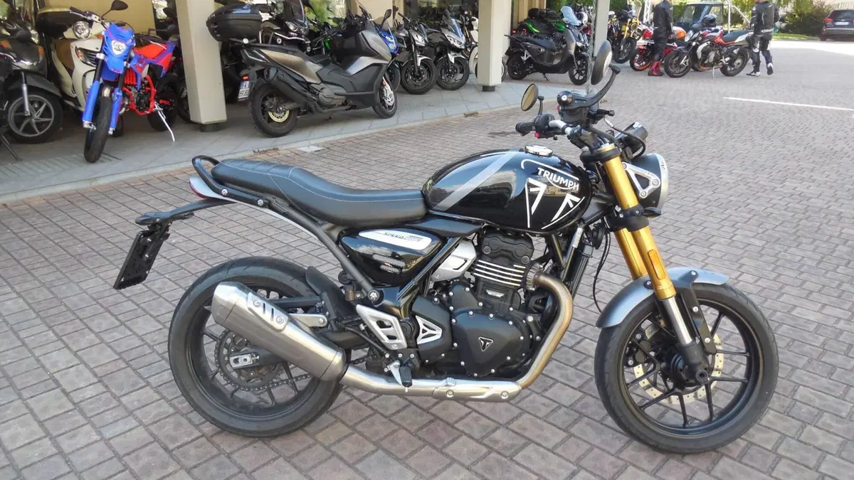 Triumph Speed 400 (2024 - 26)