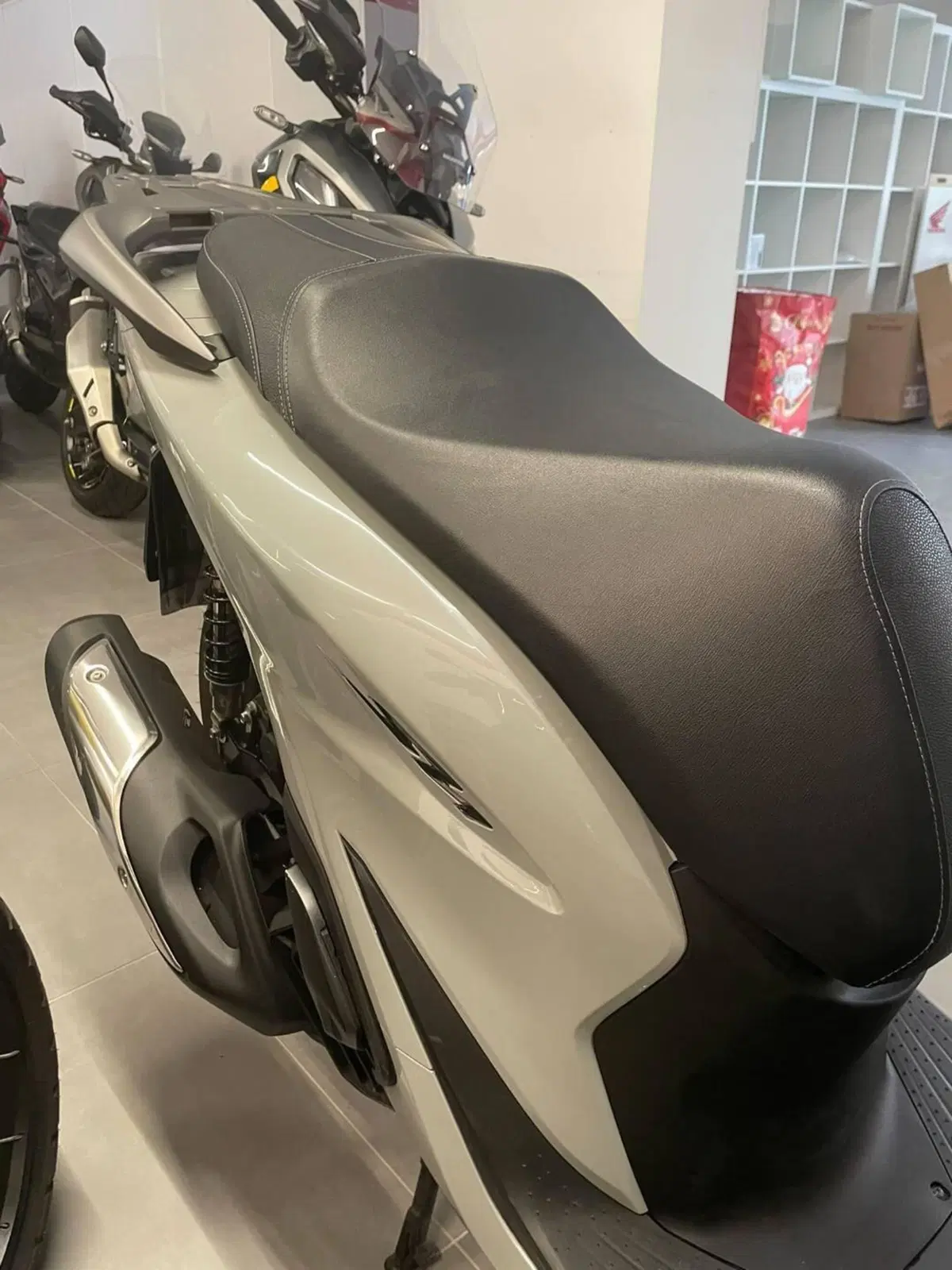 Honda SH 125i (2024 - 25) (2)