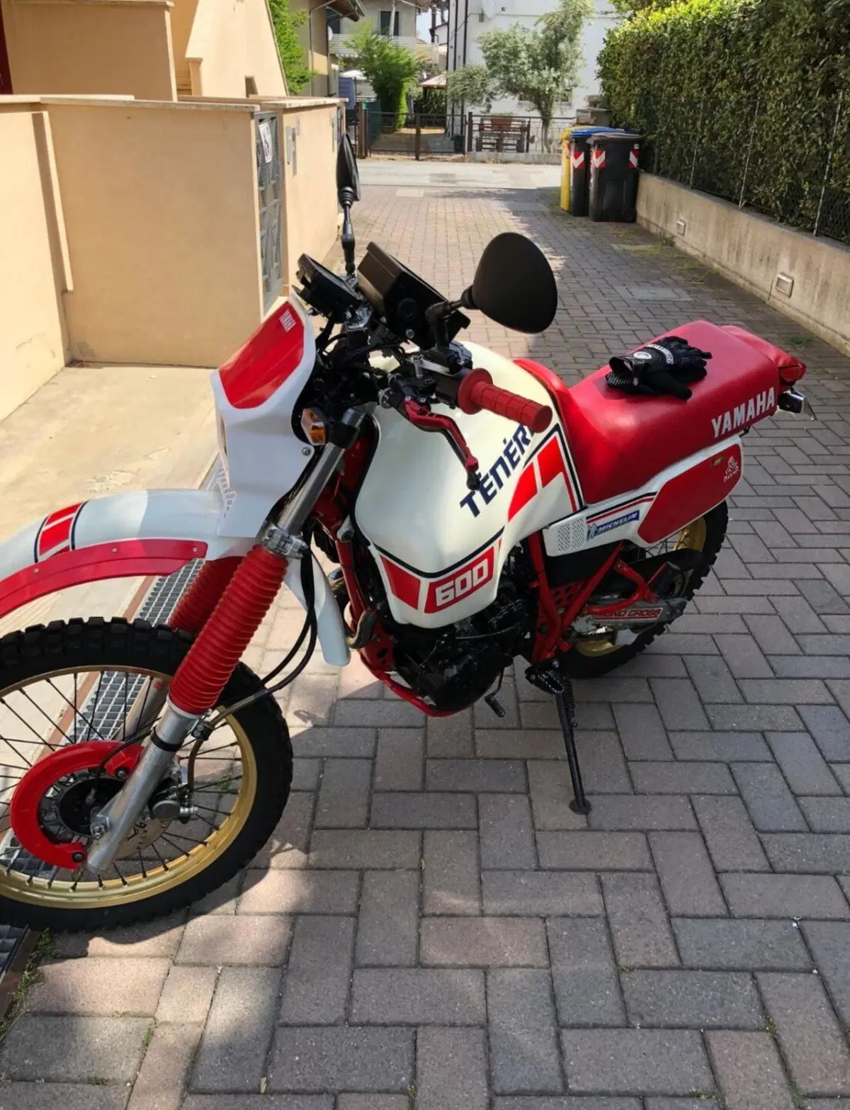 Yamaha Tenerè 1VJ (2)