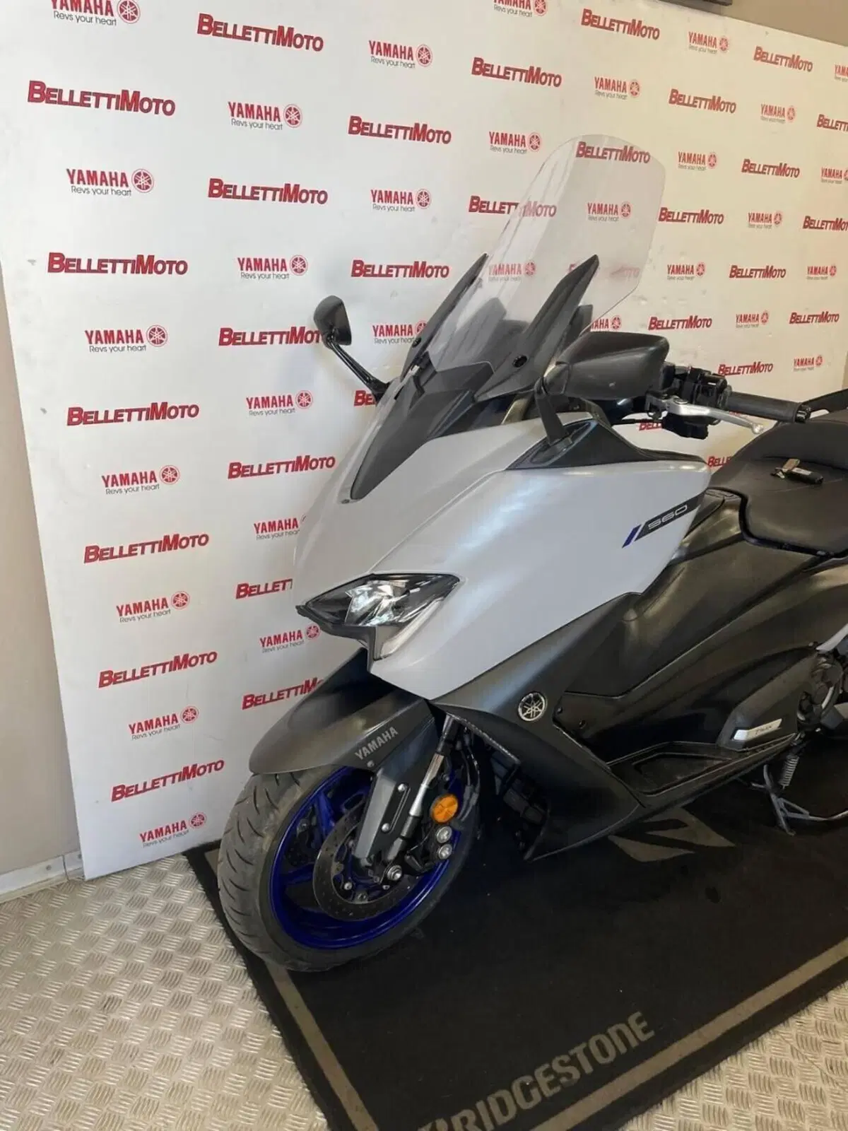 Yamaha T-Max 560 (2020 - 21) (6)