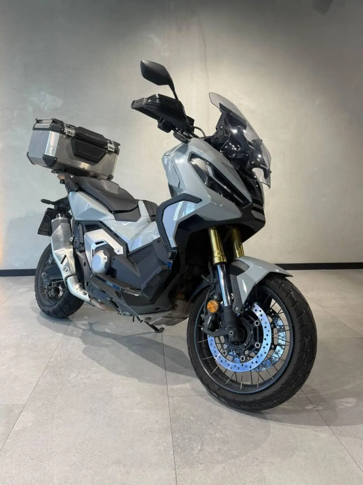 Honda X-ADV 750 DCT (2021 - 24) (2)