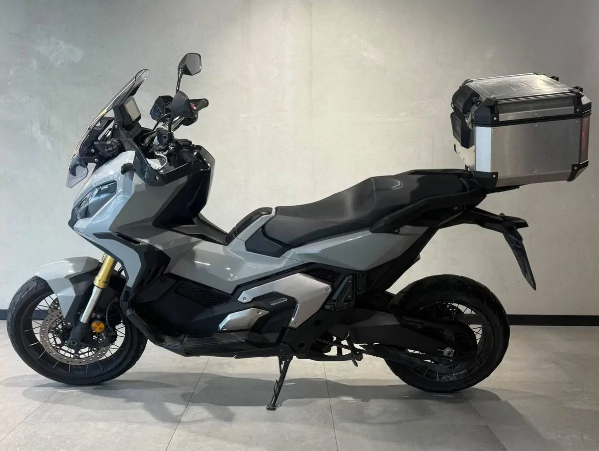 Honda X-ADV 750 DCT (2021 - 24) (5)