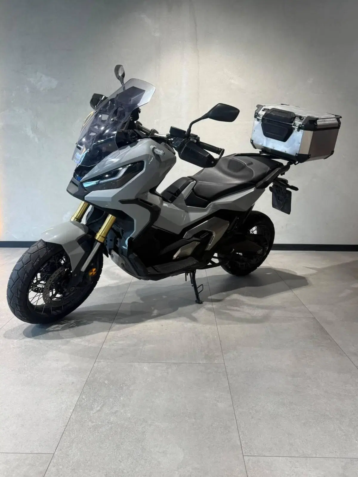 Honda X-ADV 750 DCT (2021 - 24) (4)