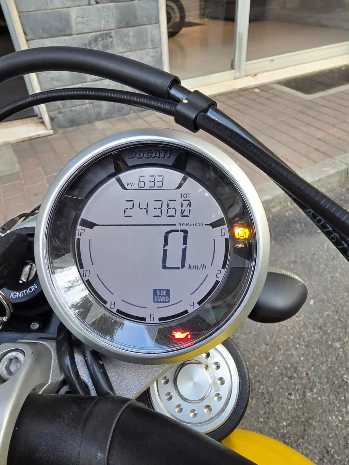 Ducati Scrambler 800 Classic (2015 - 16) (3)