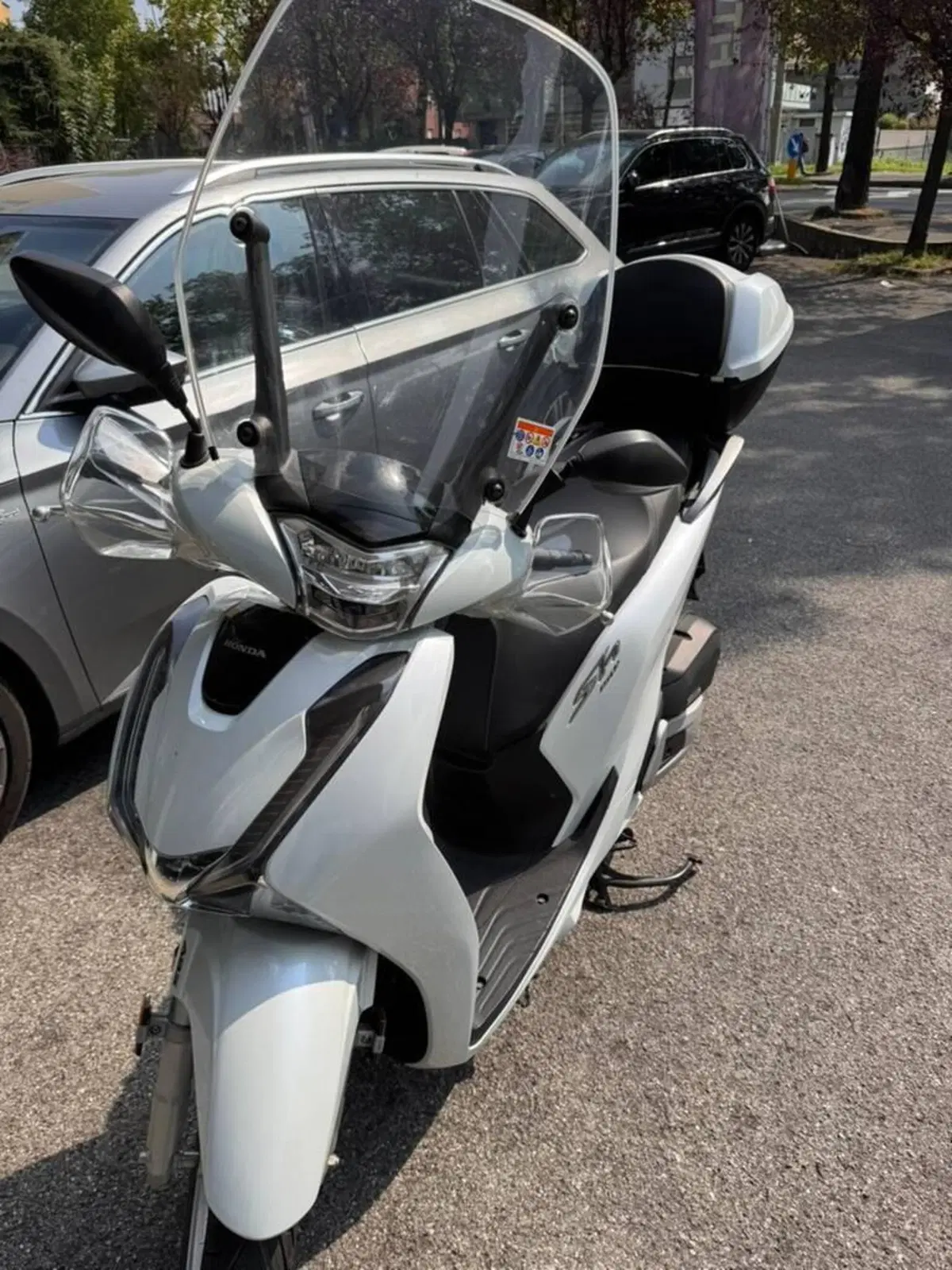 Honda SH 150i (2017 - 19) (2)