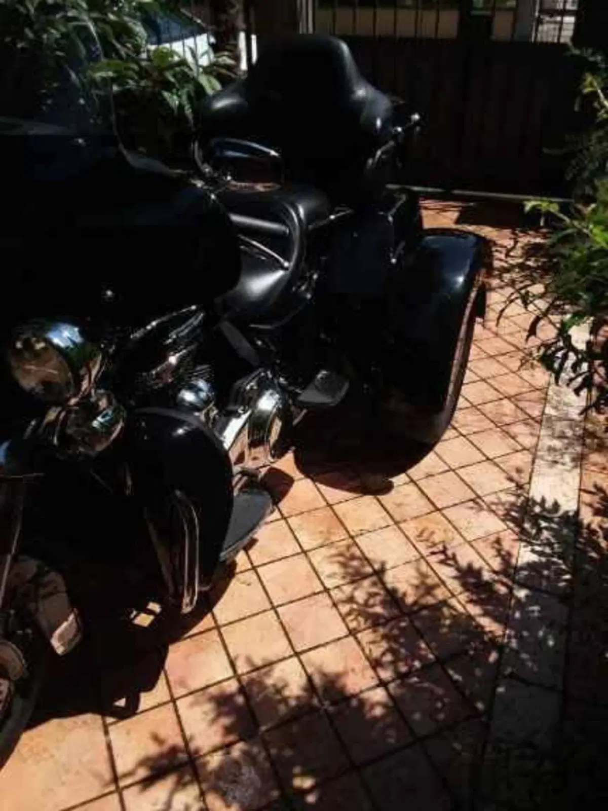 Harley-Davidson 107 Tri Glide Ultra (2017 - 18) - FLHTCUTG (6)