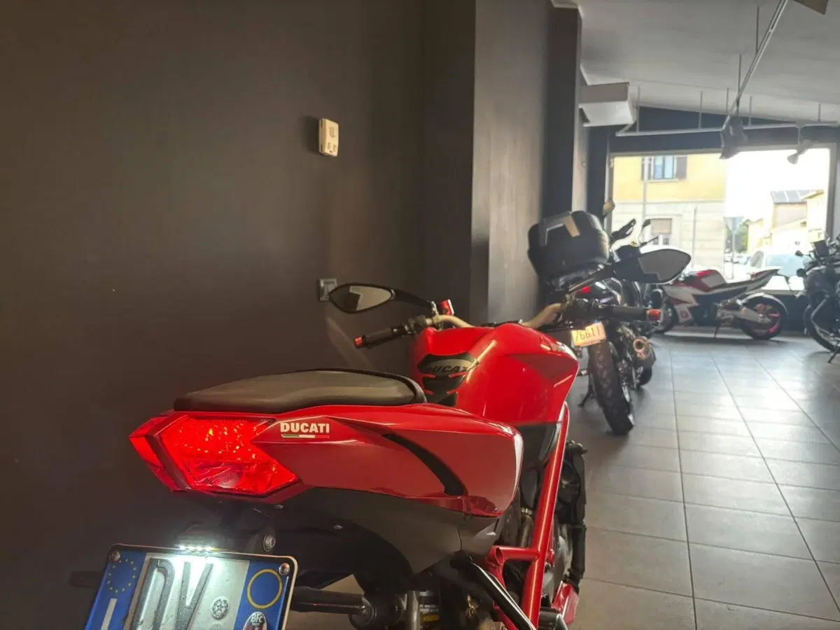 Ducati Streetfighter 848 (2011 - 15) (7)