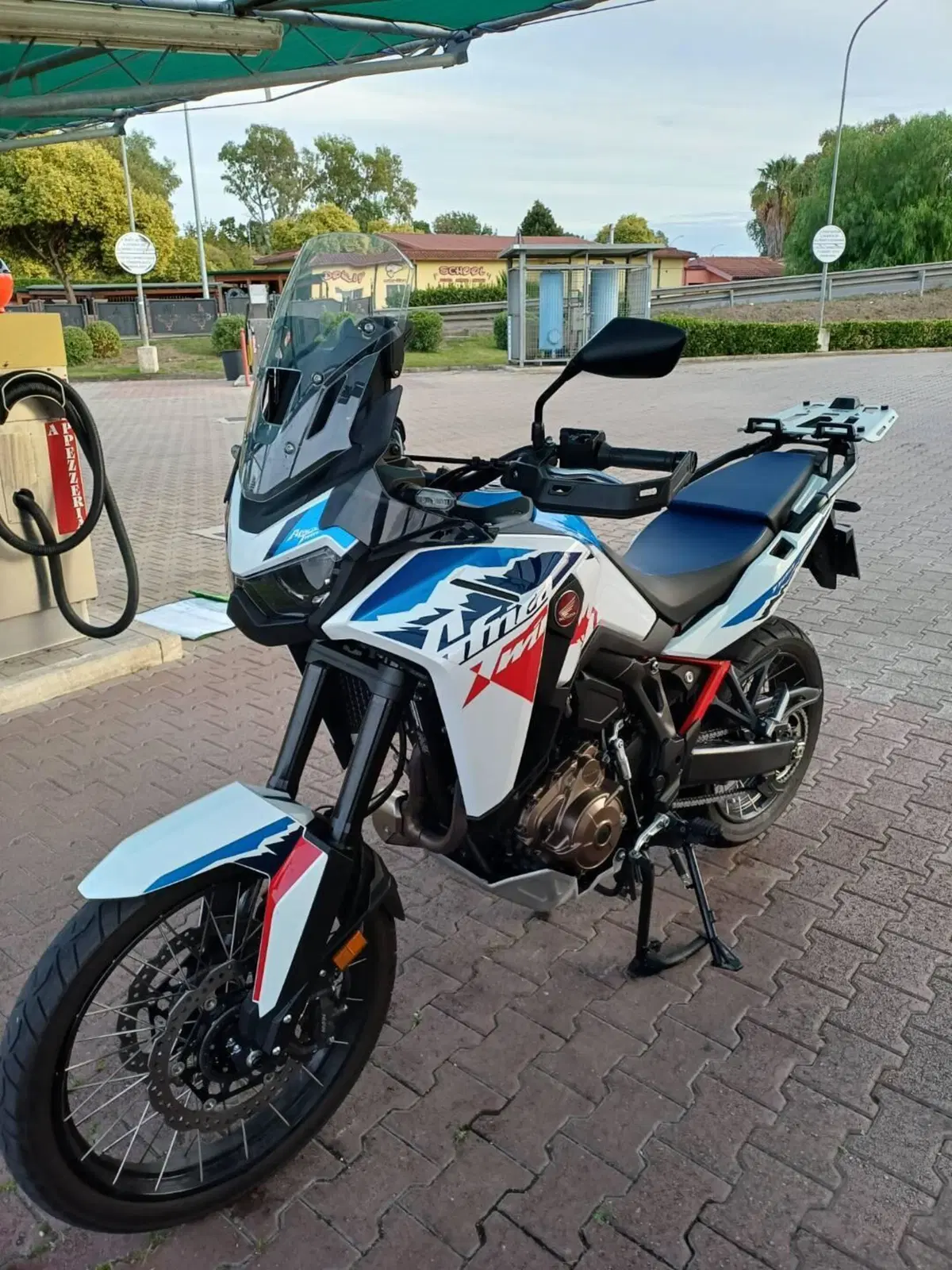 Honda Africa Twin CRF 1100L ES (2024 - 26) (2)