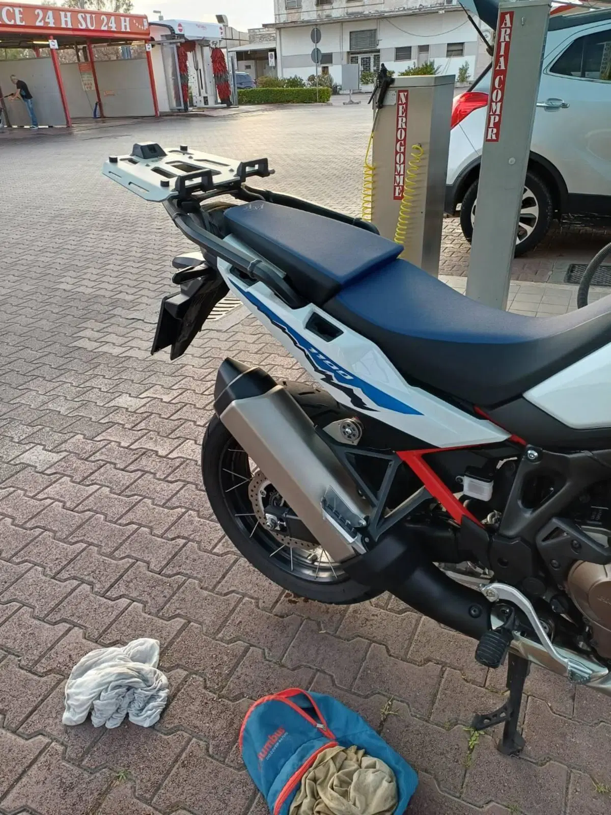 Honda Africa Twin CRF 1100L ES (2024 - 26) (4)