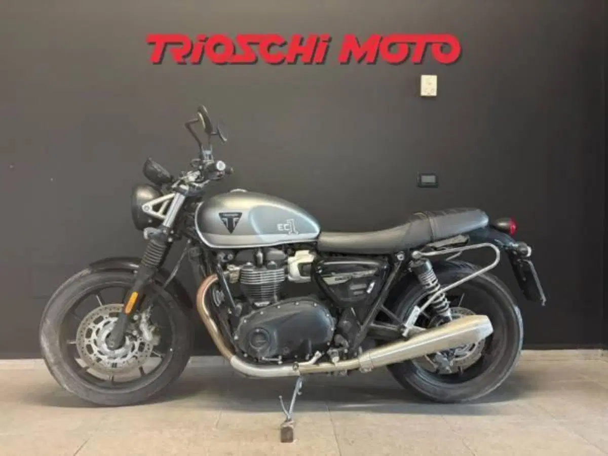Triumph Speed Twin 900 (2023 - 24) (2)