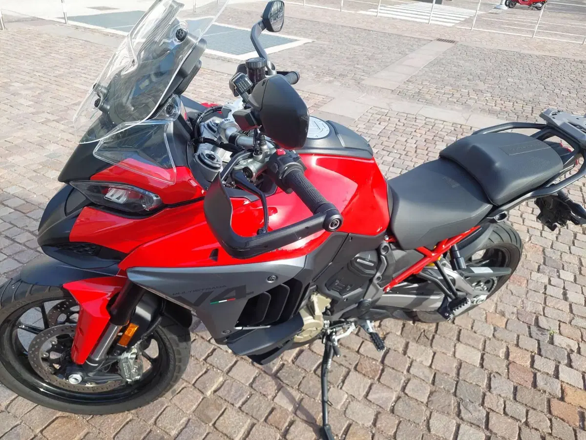 Ducati Multistrada V4 RS (2024 - 25) (7)
