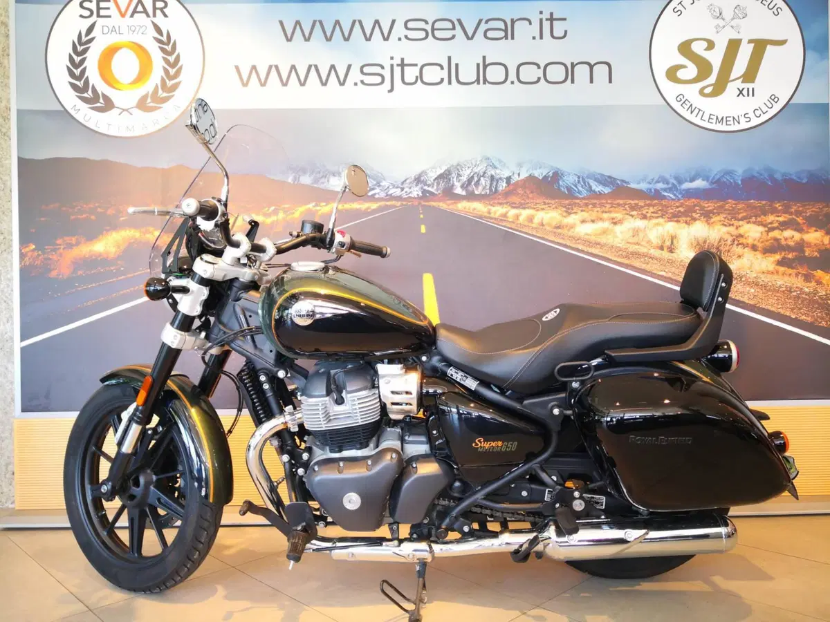 Royal Enfield Super Meteor 650 (2023 - 26) (7)